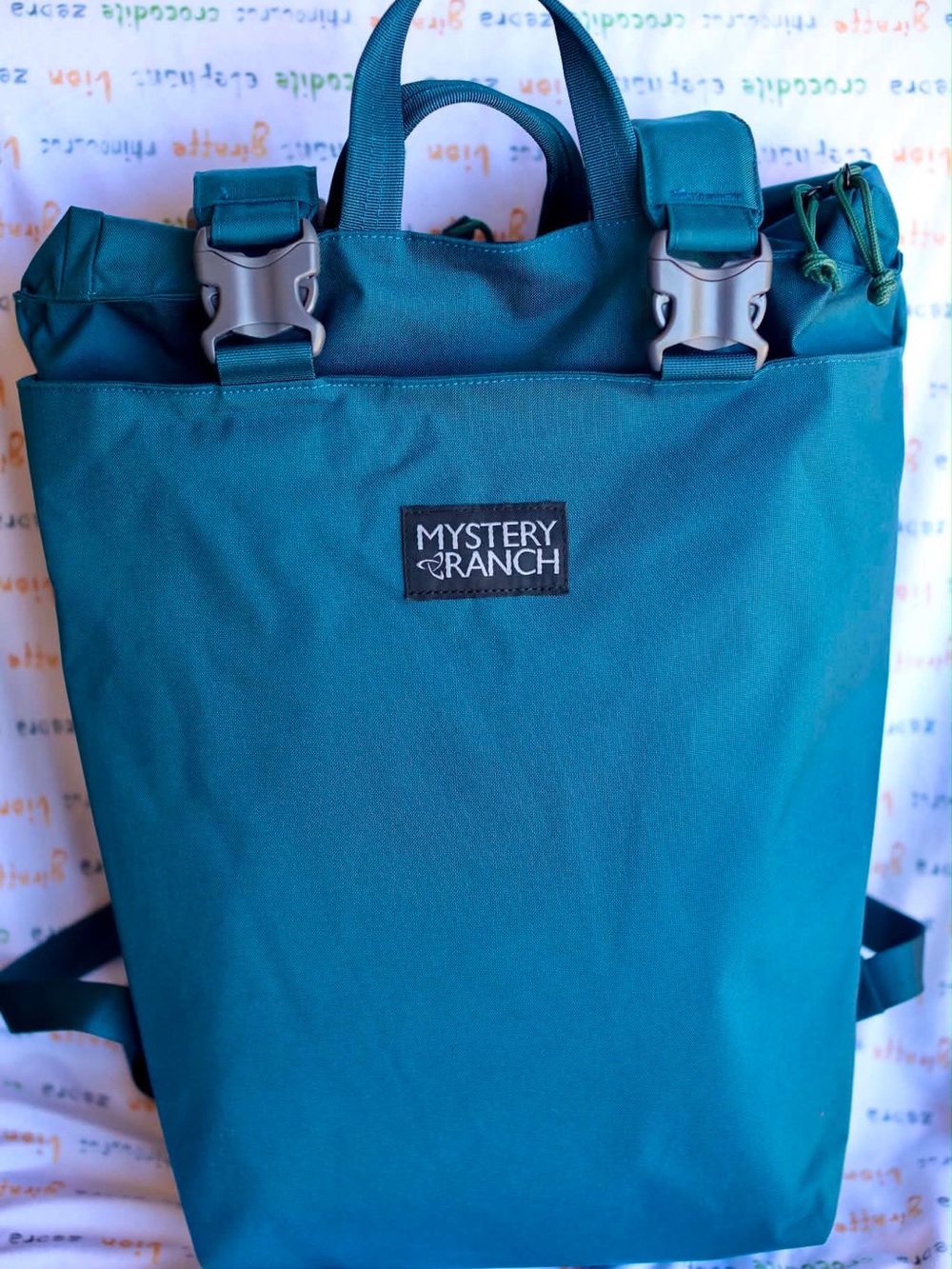 Mystery Ranch Hiking Backpack Blue 20L Nylon Buckle Padded Fits 15" Laptop : New